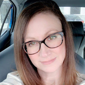 Meet your Posher, Carrie